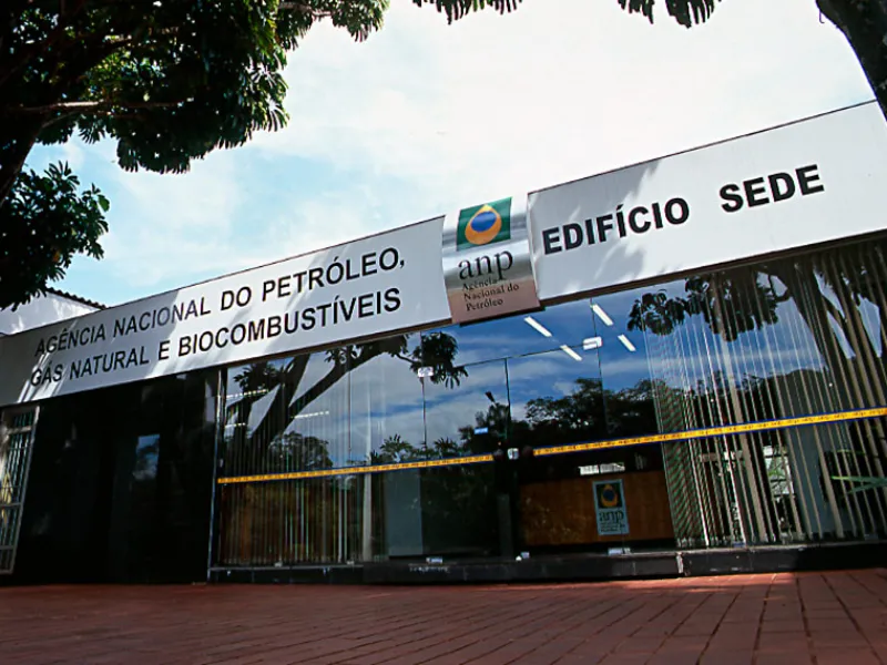 Falta de recursos ameaça fiscalização sobre combustíveis pela ANP