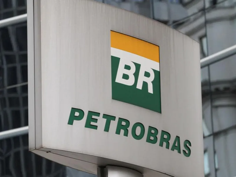 Petrobras segue negociando entrada no etanol com participação minoritária